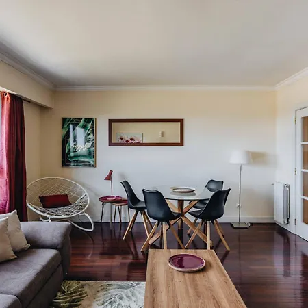 Spacious 1br With Parking In Quiet Area 아파트