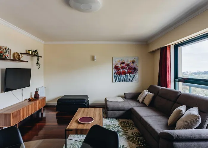 Appartement Spacious 1br With Parking In Quiet Area Vila Nova de Gaia